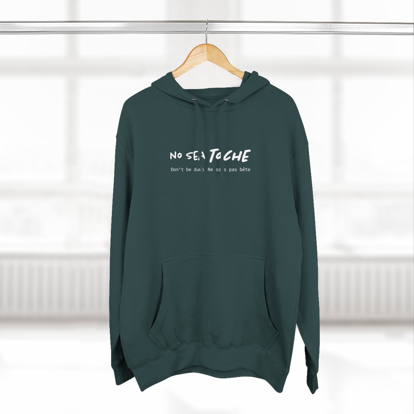 Hoodie “No sea toche” – Suéter Unisex de Fleece, Cómodo, Divertido y con Identidad Venezolana
