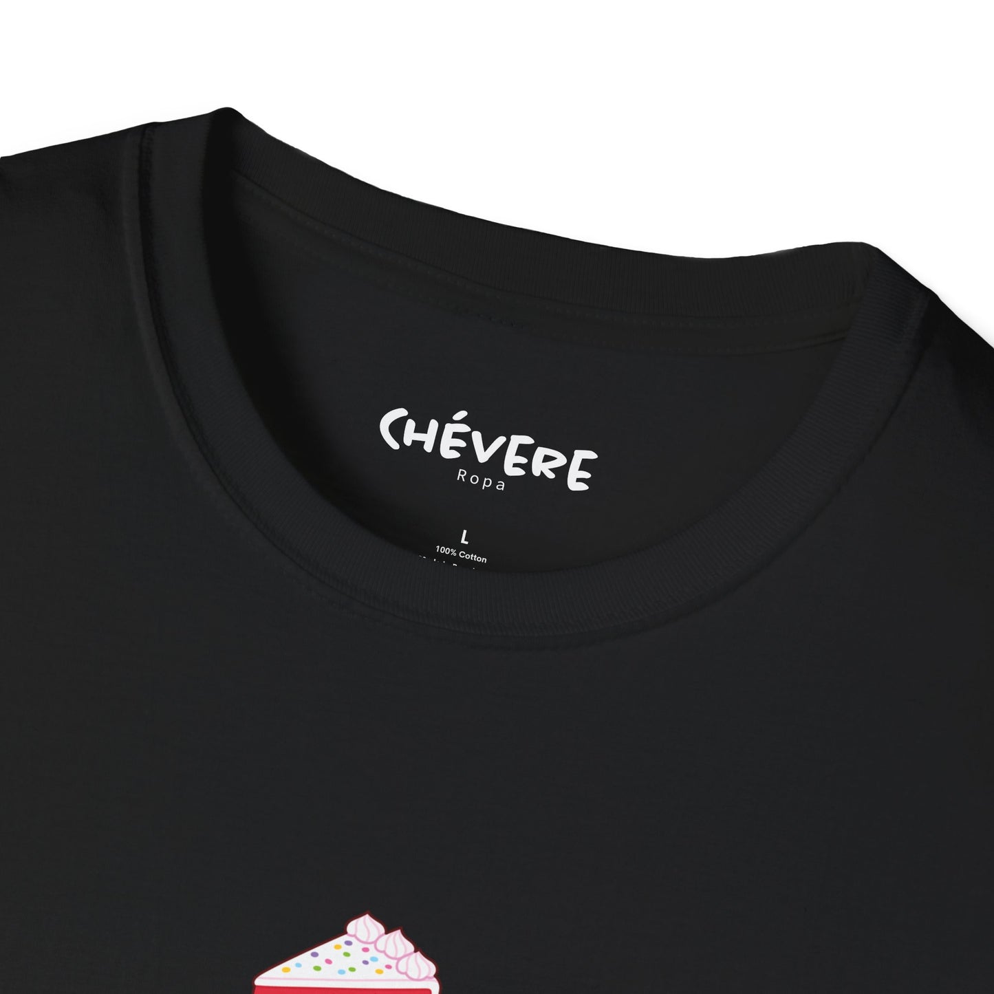 A FALTA DE PAN 🍞🎂 - Camiseta Unisex Softstyle