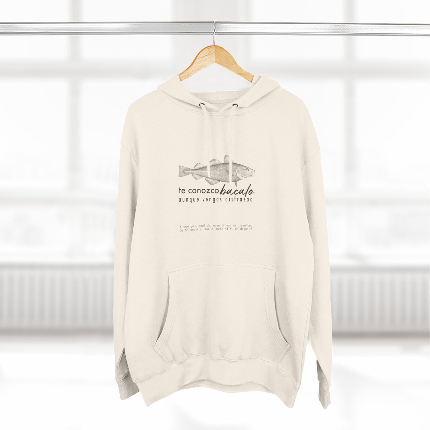 Hoodie “Te Conozco Bacalao” – Suéter Unisex de Fleece, Cómodo, Original y con Sabor Venezolano