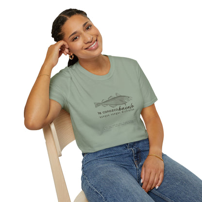 TE CONOZCO BACALAO 🐟😆 - Camiseta Unisex Softstyle