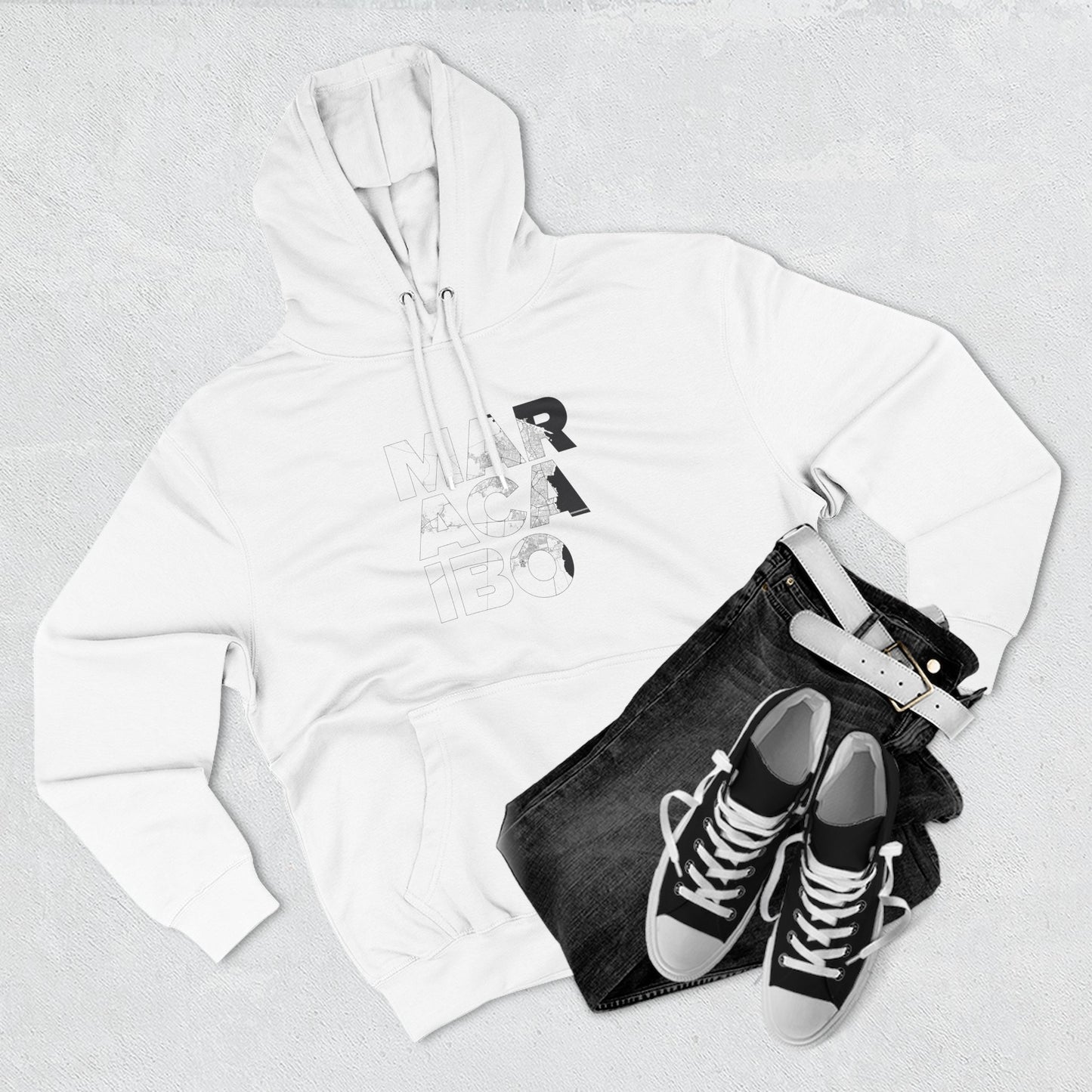 Hoodie Mapa Tipográfico “Maracaibo” – Suéter Unisex de Fleece, Cómodo, Cultural y con Orgullo Venezolano