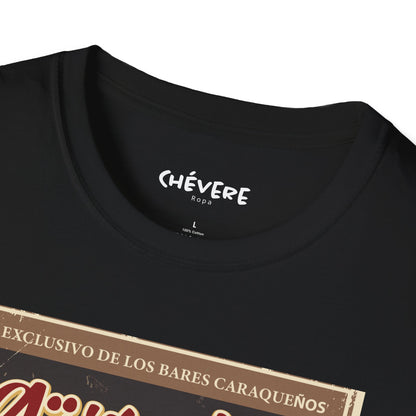 GÜISQUI CON SODA - Camiseta Vintage Unisex Softstyle – Un Clásico de los Bares Caraqueños
