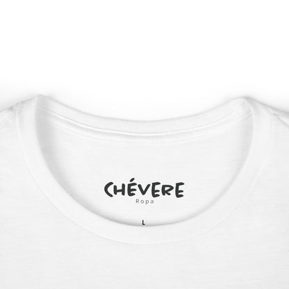 Camiseta Softstyle para Mujer con Frase Vintage - Perfecta para Salidas Casuales y un Estilo Retro