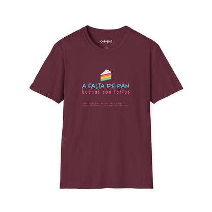 A FALTA DE PAN 🍞🎂 - Camiseta Unisex Softstyle