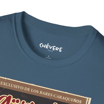 GÜISQUI CON SODA - Camiseta Vintage Unisex Softstyle – Un Clásico de los Bares Caraqueños