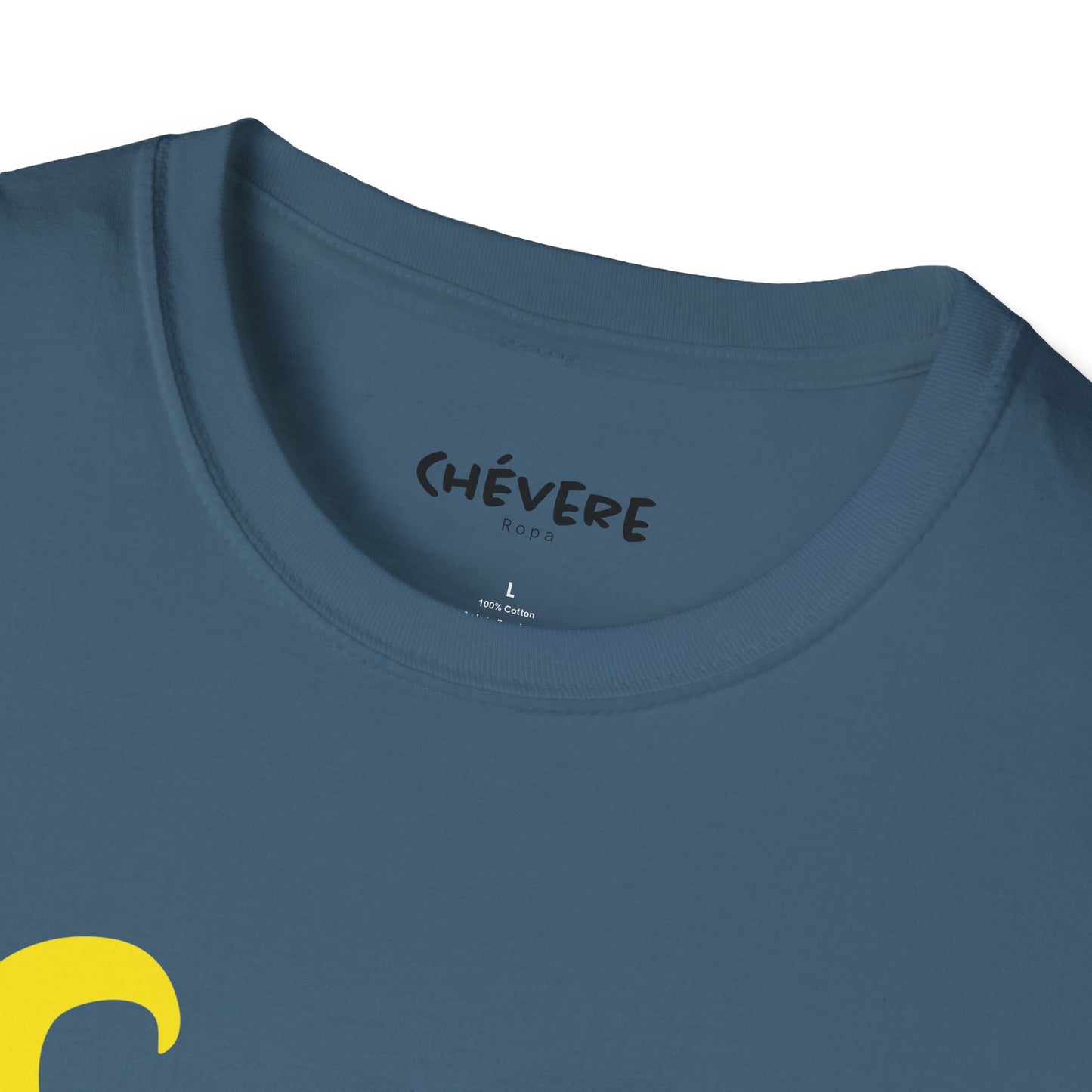 MÁS RARO QUE PERRO AMARILLO - Camiseta unisex Softstyle