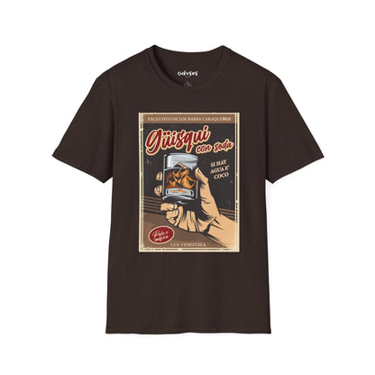 GÜISQUI CON SODA - Camiseta Vintage Unisex Softstyle – Un Clásico de los Bares Caraqueños