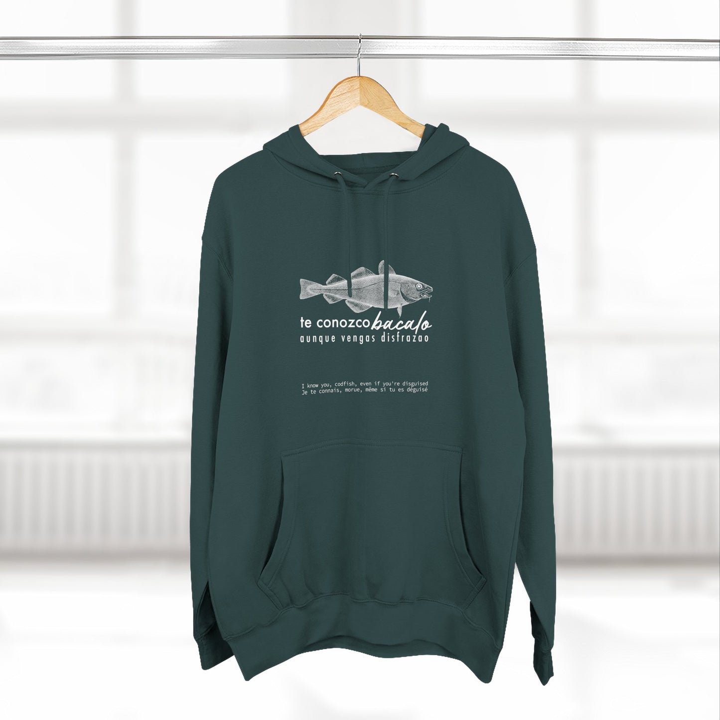 Hoodie “Te Conozco Bacalao” – Suéter Unisex de Fleece, Cómodo, Original y con Sabor Venezolano