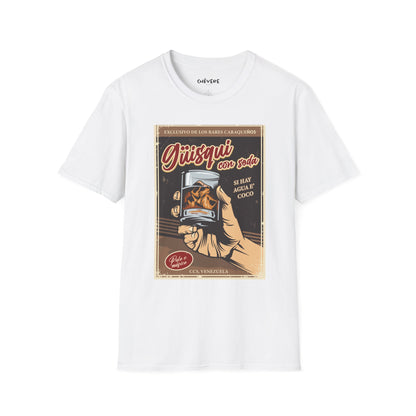 GÜISQUI CON SODA - Camiseta Vintage Unisex Softstyle – Un Clásico de los Bares Caraqueños