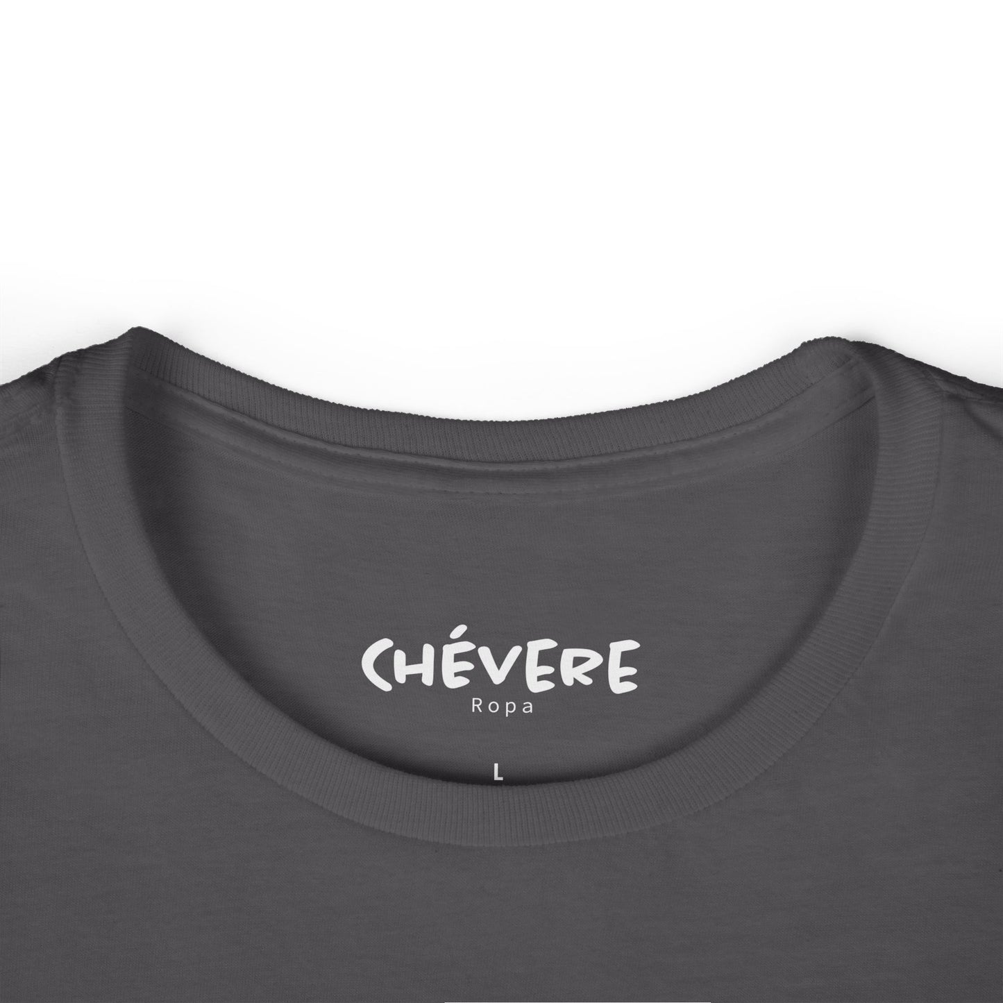 Camiseta Softstyle para Mujer con Frase Vintage - Perfecta para Salidas Casuales y un Estilo Retro